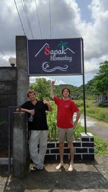 Sapak Bungalow Selong Belanak Esterno foto