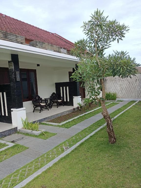 Sapak Bungalow Selong Belanak Esterno foto