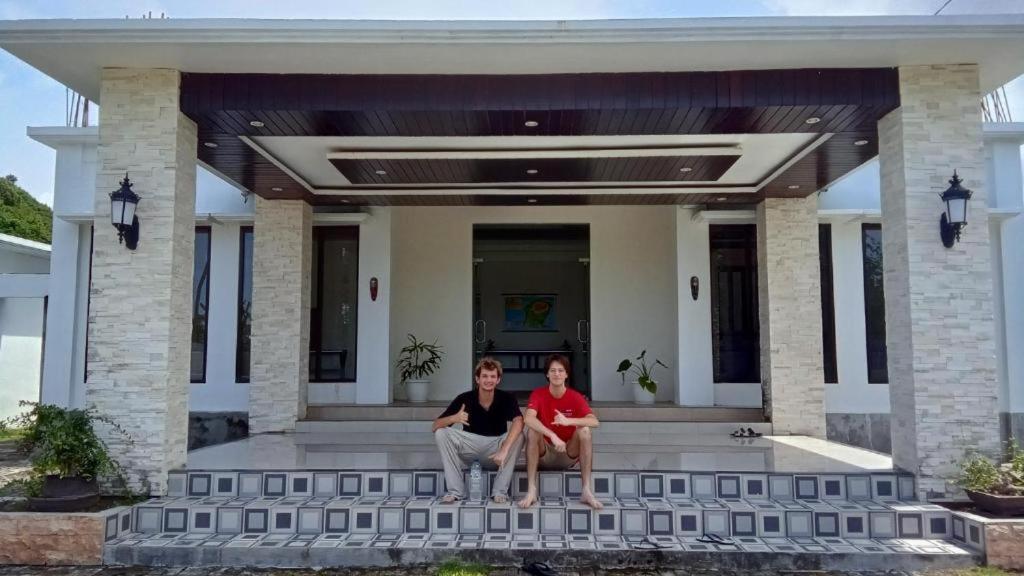 Sapak Bungalow Selong Belanak Esterno foto