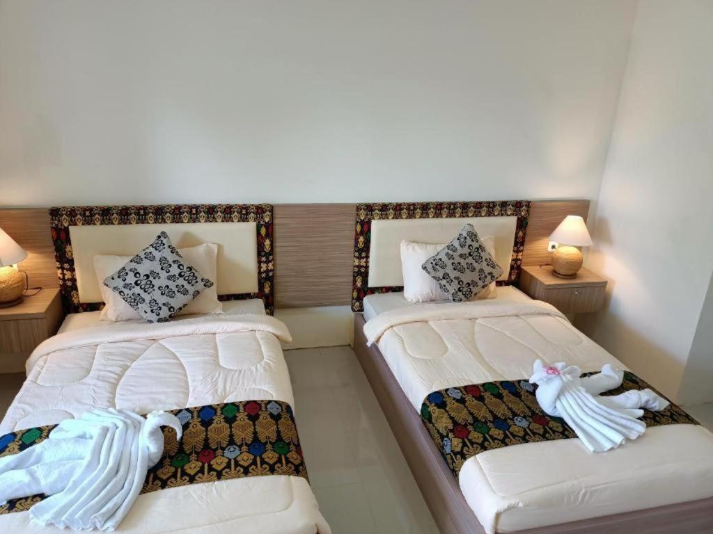 Sapak Bungalow Selong Belanak Esterno foto