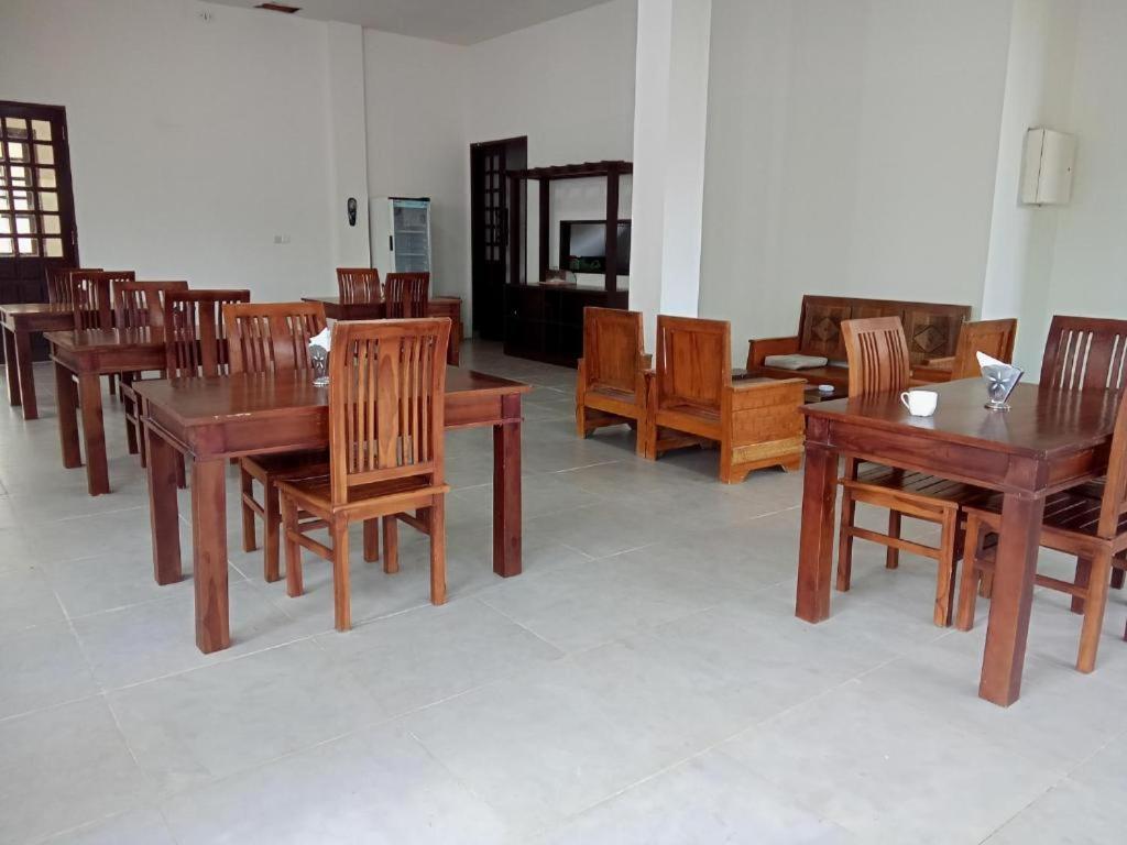 Sapak Bungalow Selong Belanak Esterno foto